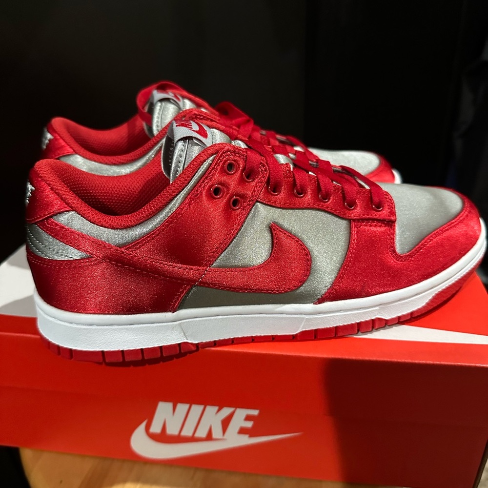 Nike dunks low